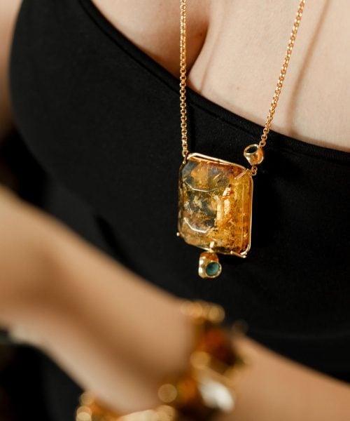 MVDUE-B2-G Duet Amber Necklace