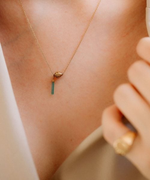 Hislú Courage Pendant